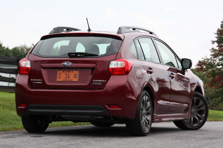  Subaru Impreza 2012 года  (фото 9 из 120)
